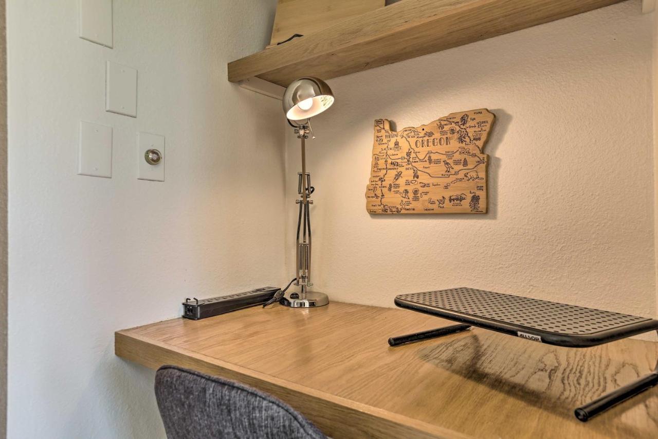 Resort Condo Retreat About 6 Mi To Downtown Bend! エクステリア 写真